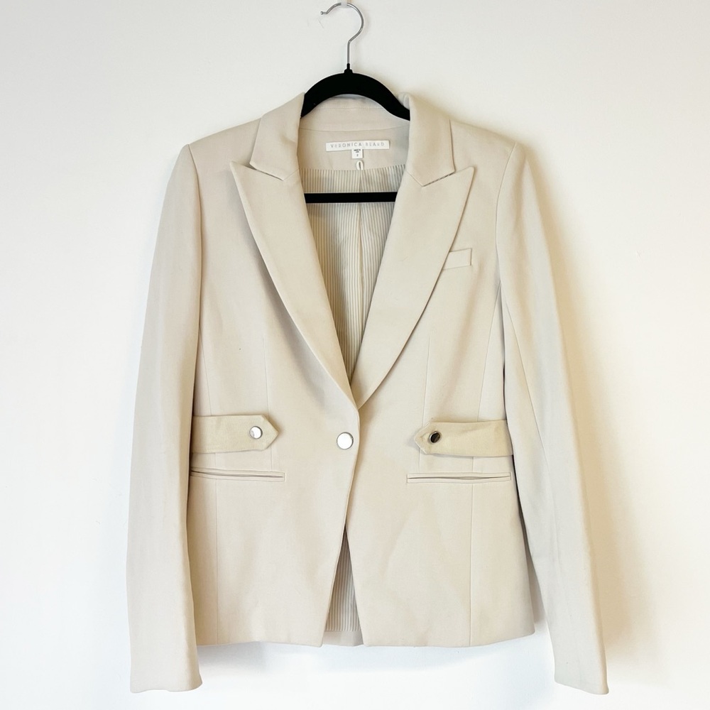 VERONICA BEARD Cream Colored Blazer with Silver Buttons Size 2